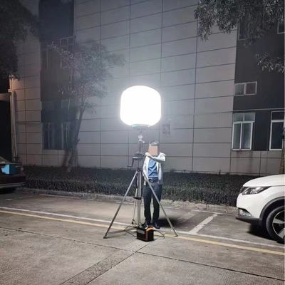 Đỏ Xây dựng khai thác mỏ 3.8m Mast nâng tay hình bóng bay Tháp chiếu sáng LED di động
