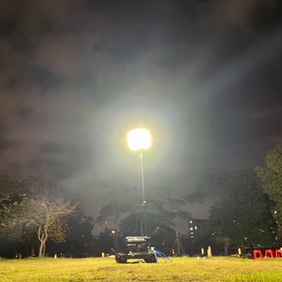 Đèn tháp di động đèn LED bóng đèn làm việc 700 Watt siêu sáng với ánh sáng 360 °