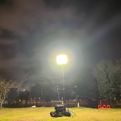 Đèn làm việc bóng khí cầu xây dựng di động 150W Ánh sáng 360 độ Điện năng lượng cao LED Đứng chân máy
