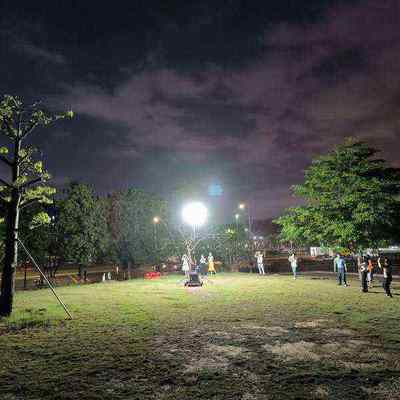 Đèn pha LED ngoài trời 36W bán buôn từ nhà cung cấp, đèn chiếu điểm có thể điều chỉnh với cánh tay có thể kéo dài để cắm trại ngoài trời